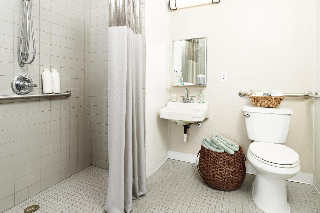 Intown Suites Extended Stay Savannah Ga Exterior foto